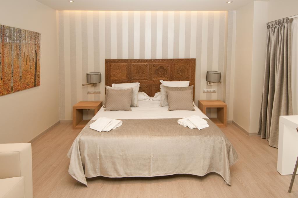 Serennia Exclusive Rooms Barcelona Room photo